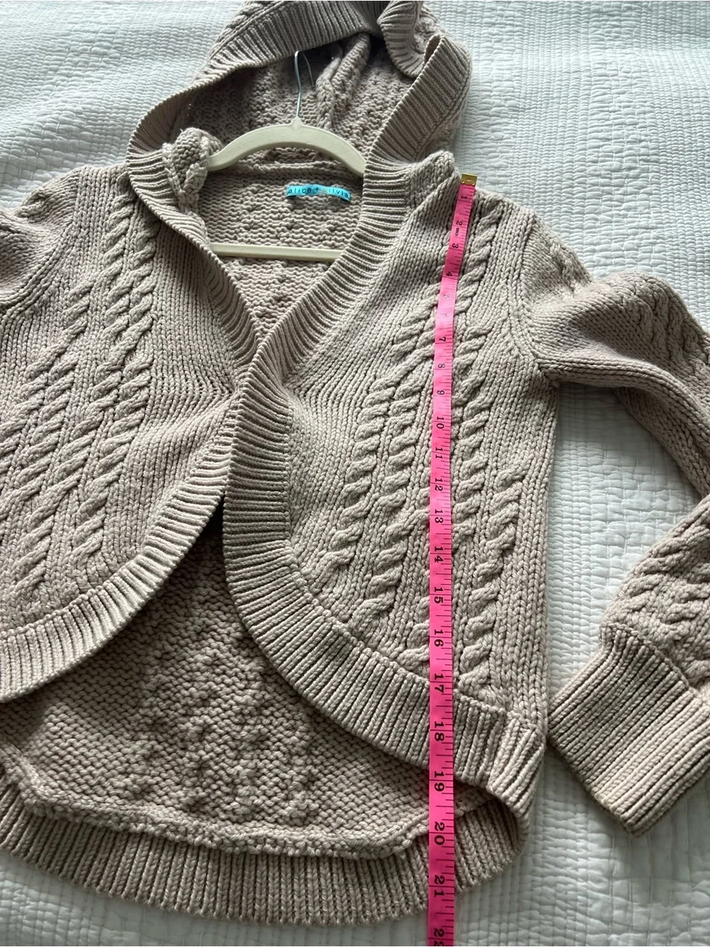 Alice + Olivia soft cable